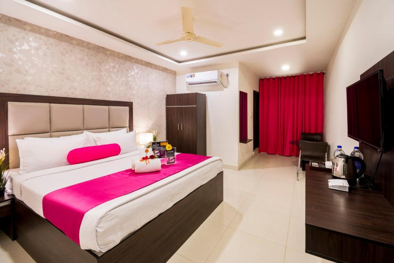 Hotel Signature Airport Zone Shamshabad Haïdarabad Extérieur photo